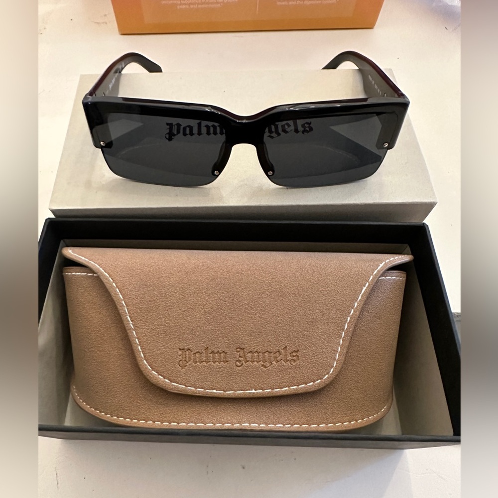 PALM ANGELS DRAIN SUNGLASSES BLACK DARK GREY- Unisex style